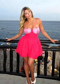 Sierra Hughes image 3 of 3