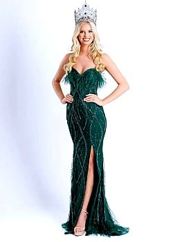 Sille Albertsen image 4 of 4