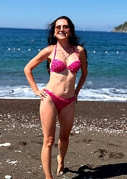 Simge Ural image 4 of 4