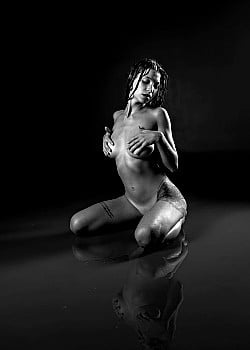 Simona Martynkova image 2 of 4