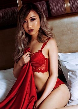 Sinne Doll image 1 of 4
