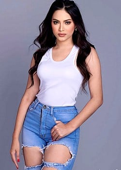 Skye Gonzaga image 3 of 4