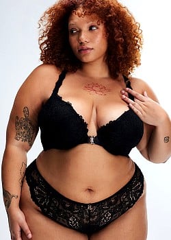 Skye Standley image 2 of 4