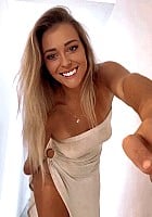 Skye-blue Henderson profile photo
