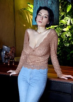 Skylor Mori image 4 of 4