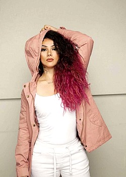 Snow Tha Product image 2 of 2