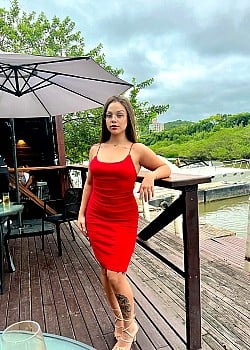 Sofia Araujo image 1 of 1