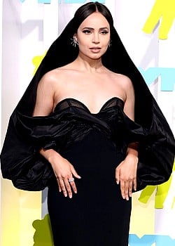 Sofia Carson image 2 of 4