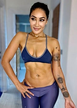 Sofia Hayat image 4 of 4