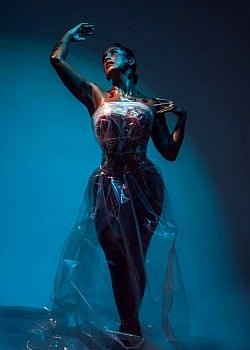 Sofia Leon image 2 of 2