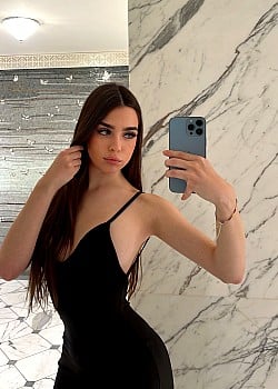 Sofia Rebughi image 4 of 4