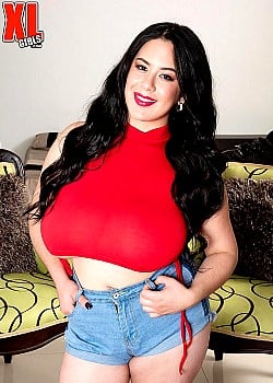 Sofia Santana image 4 of 4