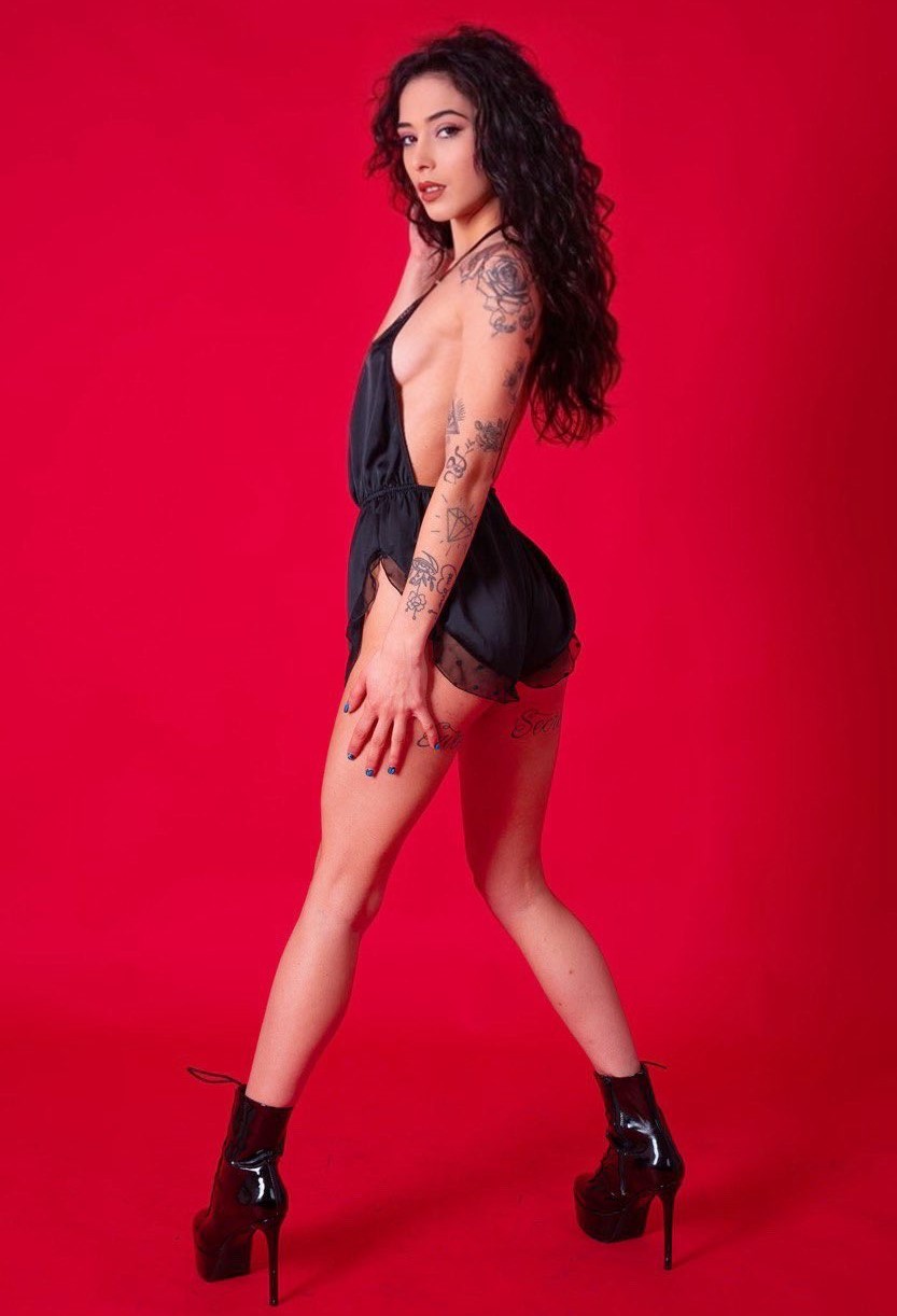Sofia SweetSecrett - Free nude pics, galleries & more at Babepedia