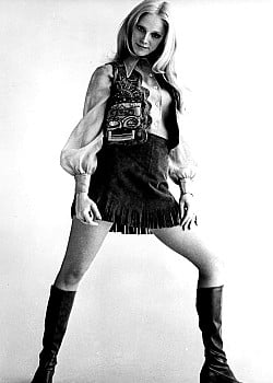 Sondra Locke image 3 of 4