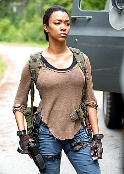 Sonequa Martin-Green image 3 of 4