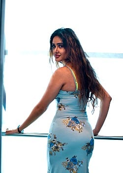 Sony Charishta image 3 of 4