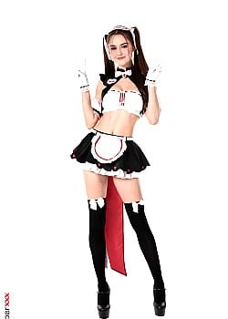 Sonya Blaze image 4 of 4