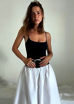 Sophia Roe image 2 of 2