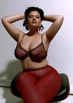 Sophia Voznyak image 2 of 4