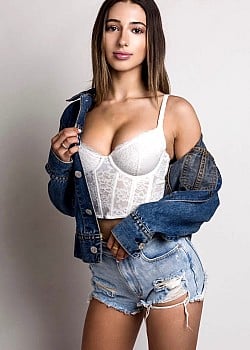Sophie Mains image 1 of 1