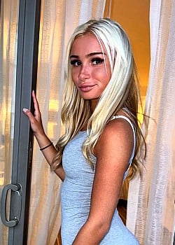 Sophie O\'Donnell image 2 of 4