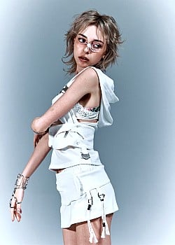 Sophie Powers image 2 of 4