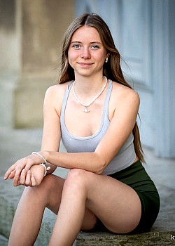 Sophie R. image 3 of 4