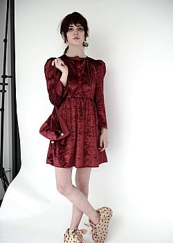 Sophie Thatcher image 2 of 3