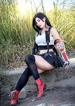 Sophie Valentine image 3 of 4
