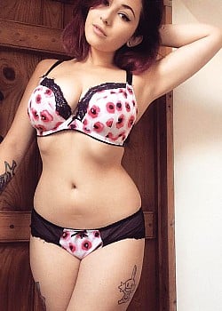 Sophoulla image 4 of 4