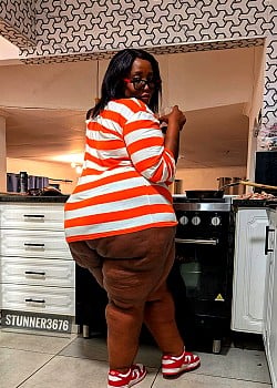 Sotho SSBBW image 2 of 4