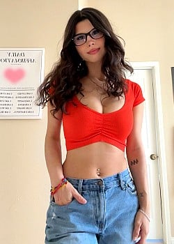 Spicy Velma image 2 of 3