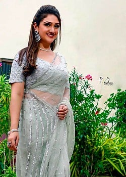 Sridevi Vijaykumar image 2 of 3