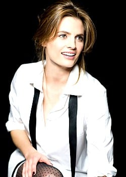 Stana Katic image 3 of 4