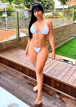 Stefany Star image 2 of 3