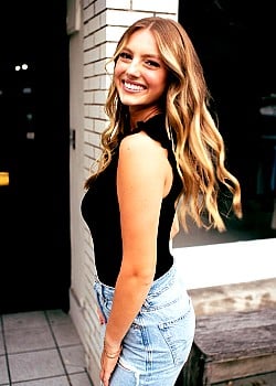 Stella Mowery image 2 of 4