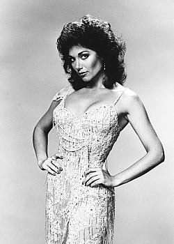 Stepfanie Kramer image 3 of 4