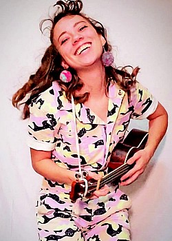 Stephanie Maack image 2 of 2