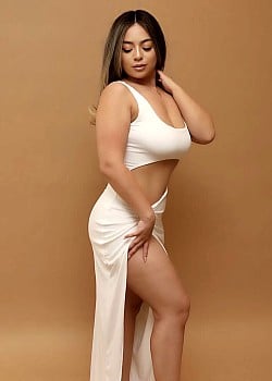 Stephanie Marina image 3 of 4