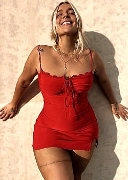 Stephanie Viada image 2 of 3