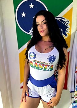 Stephanny Luiza image 4 of 4