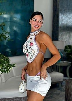 Stephany Gonzalez image 4 of 4
