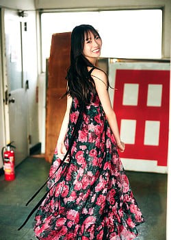 Sumire Miyachi image 2 of 4