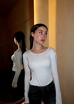 Sunny Maria image 3 of 3