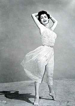 Susan Cabot image 2 of 4