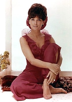 Suzanne Pleshette image 2 of 4