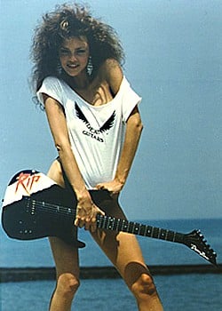 Suzi Schott image 2 of 3