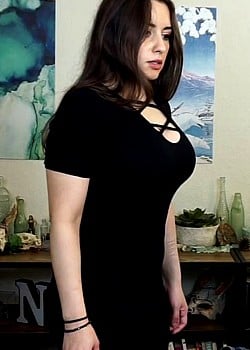 Sweet Anita image 2 of 4