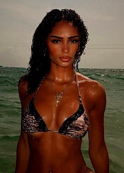 Sydney Janai image 3 of 3