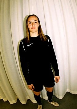 Sydney Lohmann image 2 of 4